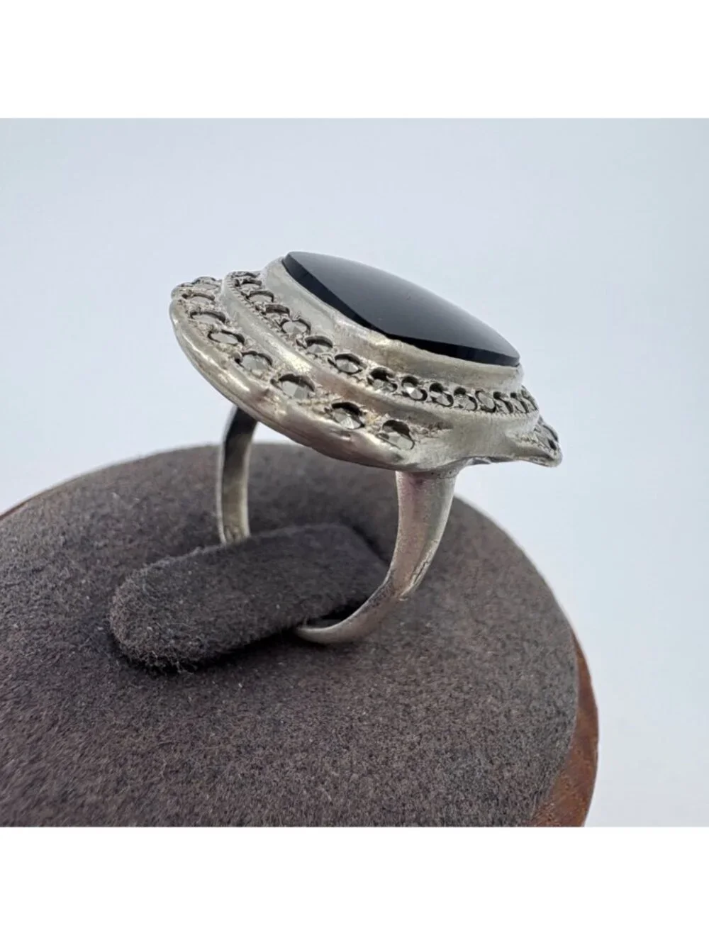 Black Onyx Bezel Set Sterling Silver 925 & Marcasite Ring Size 5.25